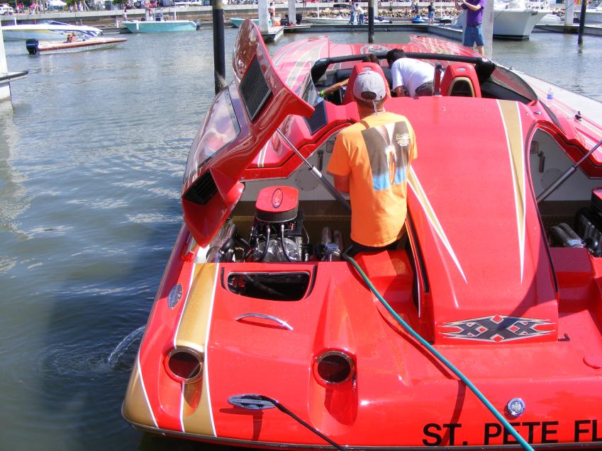 Click image for larger version

Name:	clearwater boat race 043.jpg
Views:	1
Size:	97.1 KB
ID:	59109