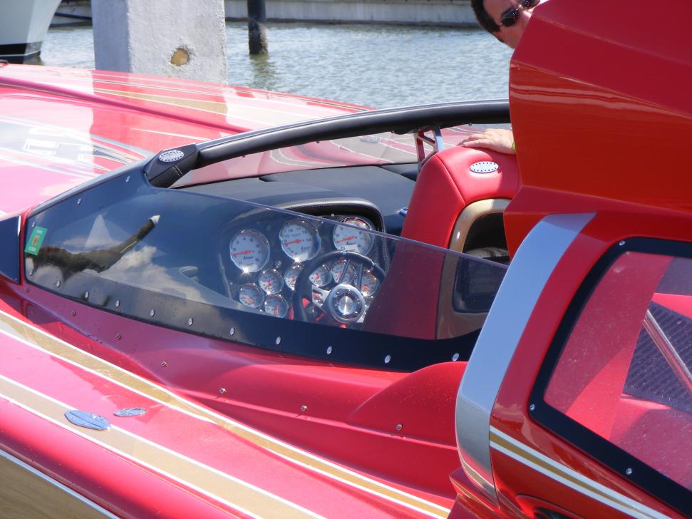 Click image for larger version

Name:	clearwater boat race 046.jpg
Views:	1
Size:	90.5 KB
ID:	59118