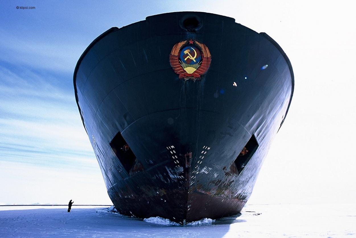Click image for larger version

Name:	russian_icebreaker_in_antarctica.jpg
Views:	1
Size:	95.8 KB
ID:	62545
