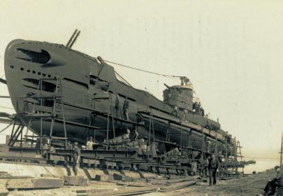 Click image for larger version

Name:	HMS Trenchant on the slip.jpg
Views:	1
Size:	19.1 KB
ID:	62912