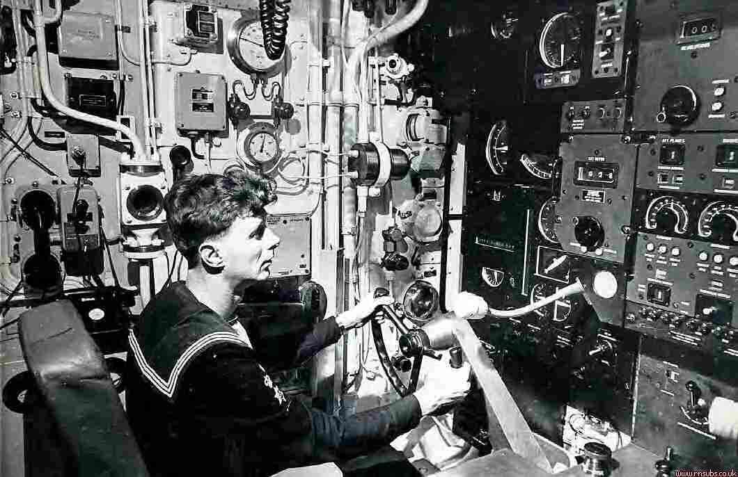 Click image for larger version

Name:	warspite2.jpg
Views:	1
Size:	78.9 KB
ID:	63356