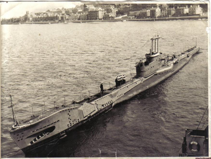 Click image for larger version

Name:	HMS_Andrew1.jpg
Views:	1
Size:	95.5 KB
ID:	63524