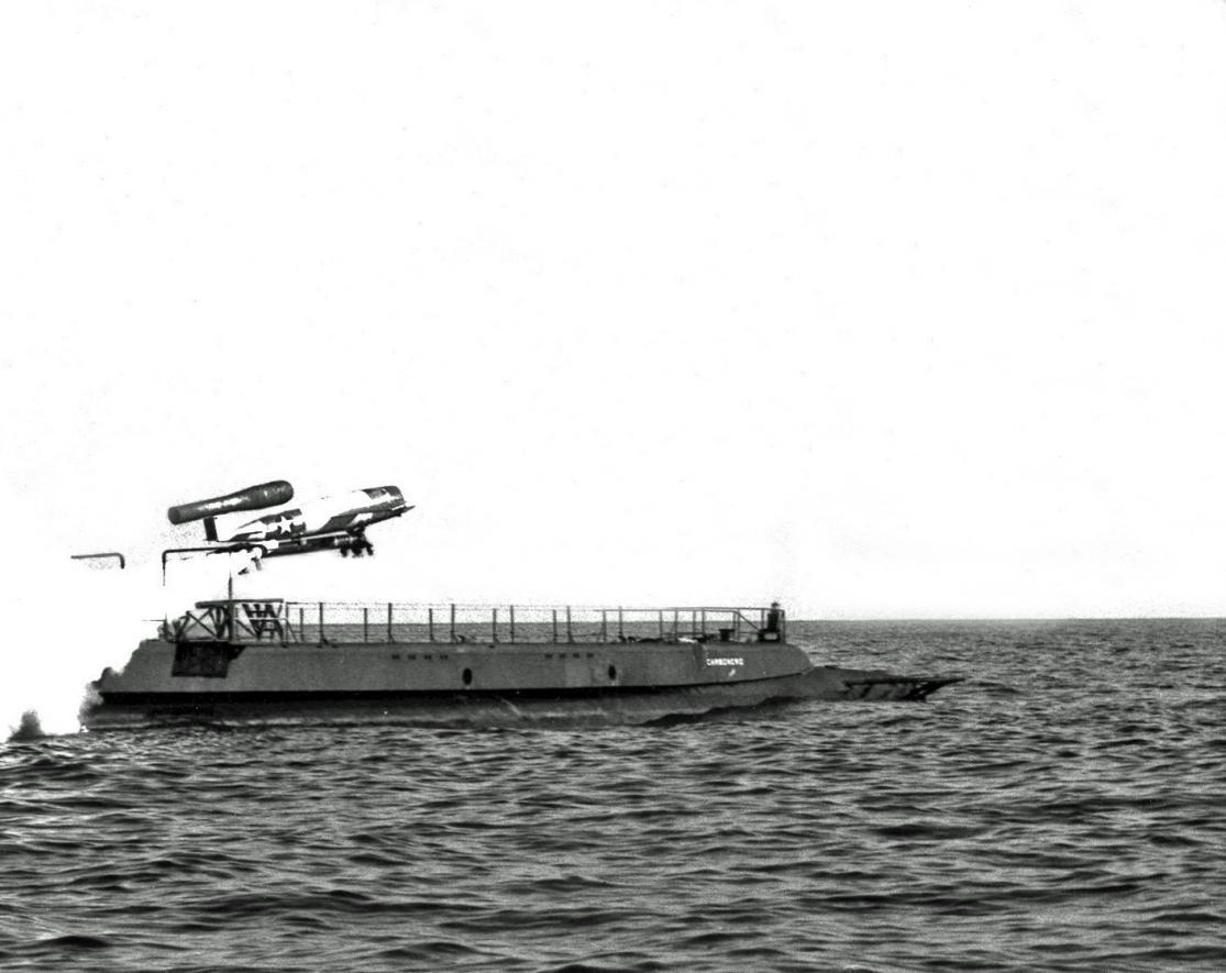 Click image for larger version

Name:	loon launch.jpg
Views:	1
Size:	86.9 KB
ID:	63560