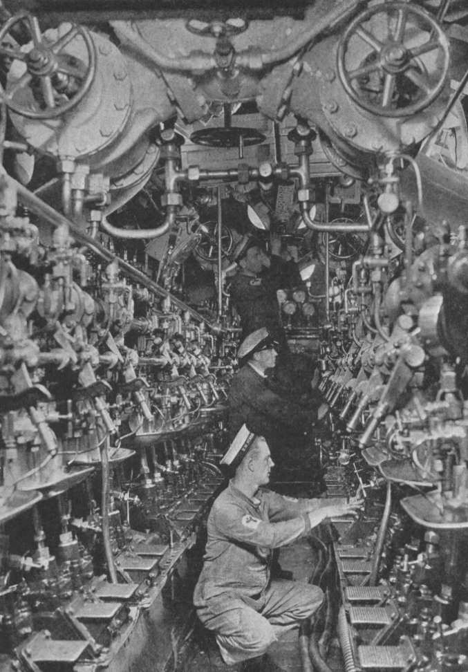 Click image for larger version

Name:	engine room on british S class.jpg
Views:	1
Size:	85.5 KB
ID:	63582