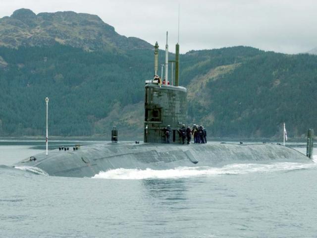 Click image for larger version

Name:	305883HMS_Tireless_Loch_Goil_Ecosse.jpg
Views:	1
Size:	36.0 KB
ID:	64678