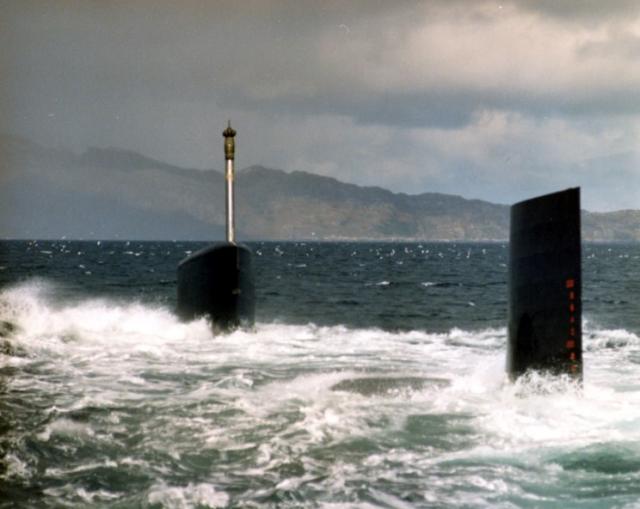 Click image for larger version

Name:	916214HMS_Trafalgar_plongee.jpg
Views:	1
Size:	36.1 KB
ID:	64683