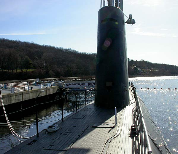 Click image for larger version

Name:	16NautilusSail.jpg
Views:	1
Size:	48.5 KB
ID:	66265