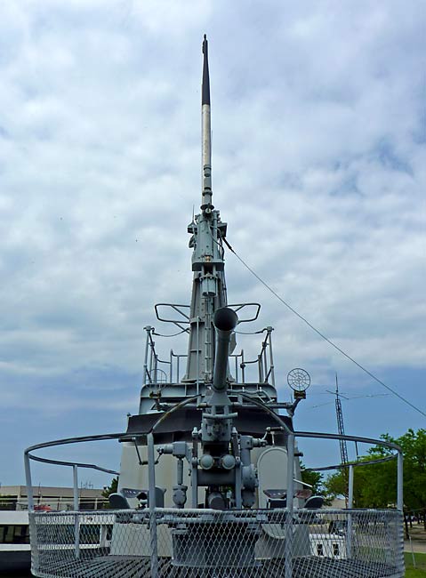 Click image for larger version

Name:	44ConningTower.jpg
Views:	1
Size:	42.0 KB
ID:	66268