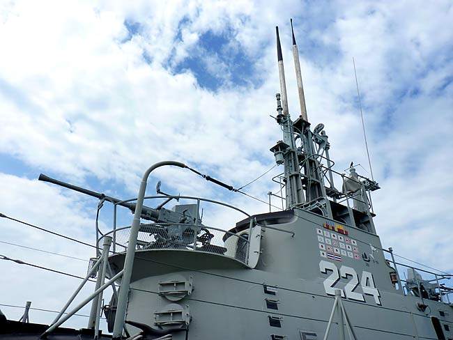 Click image for larger version

Name:	12USSCodConningTower.jpg
Views:	1
Size:	48.3 KB
ID:	66278