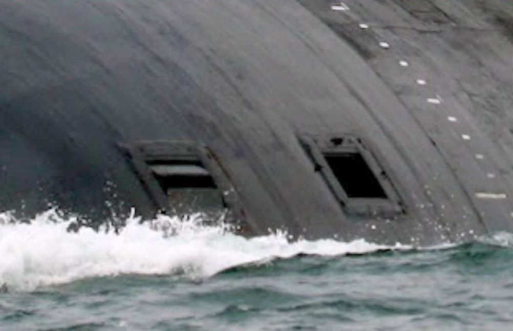 Click image for larger version

Name:	Cakara vents zoom.jpg
Views:	1
Size:	49.2 KB
ID:	73158