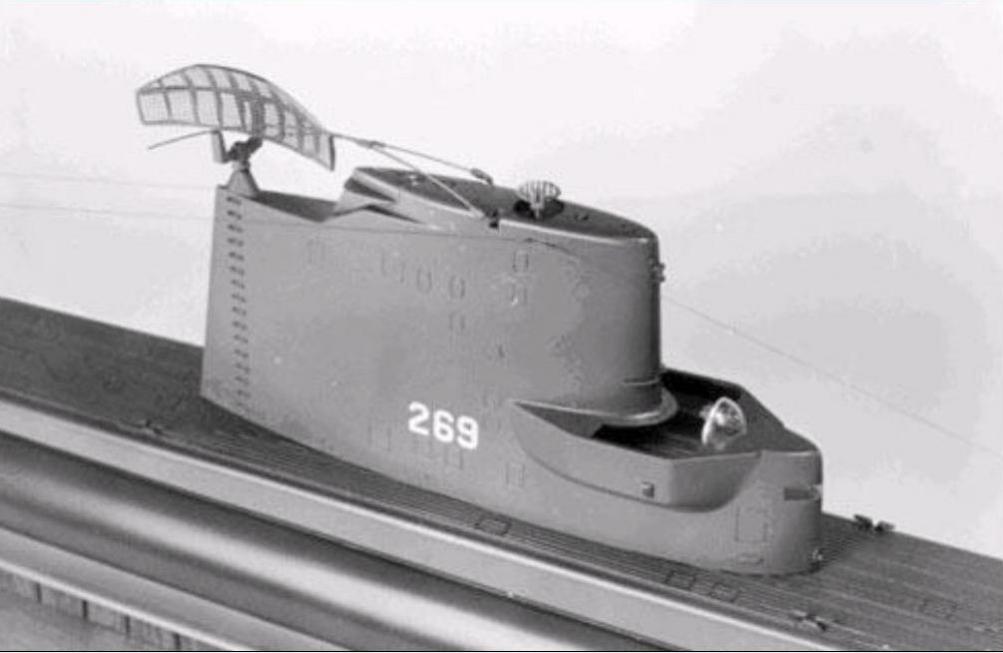 Click image for larger version

Name:	Rasher sail zoom.jpg
Views:	1
Size:	48.4 KB
ID:	73178