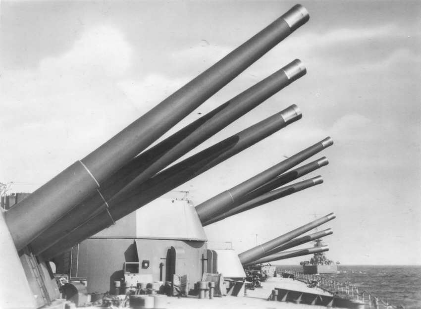 Click image for larger version

Name:	hms_rodney_16in.jpg
Views:	1
Size:	42.0 KB
ID:	73386