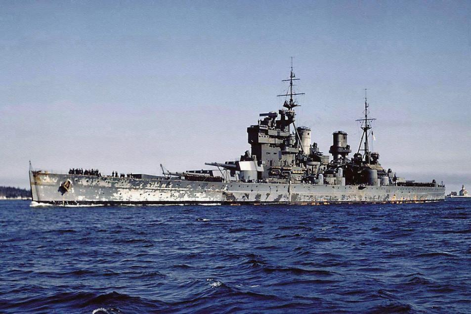 Click image for larger version

Name:	King George V.jpg
Views:	1
Size:	97.7 KB
ID:	73539