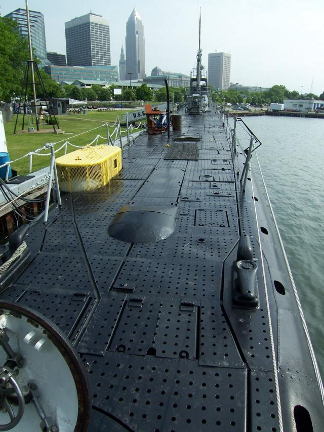 Click image for larger version

Name:	USS Cod deck.jpg
Views:	1
Size:	96.0 KB
ID:	74566