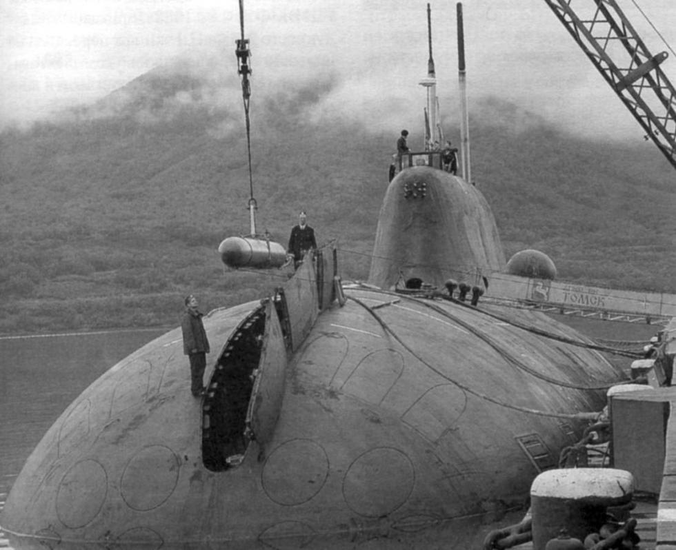 Click image for larger version

Name:	Akula load.jpg
Views:	1
Size:	88.0 KB
ID:	75523