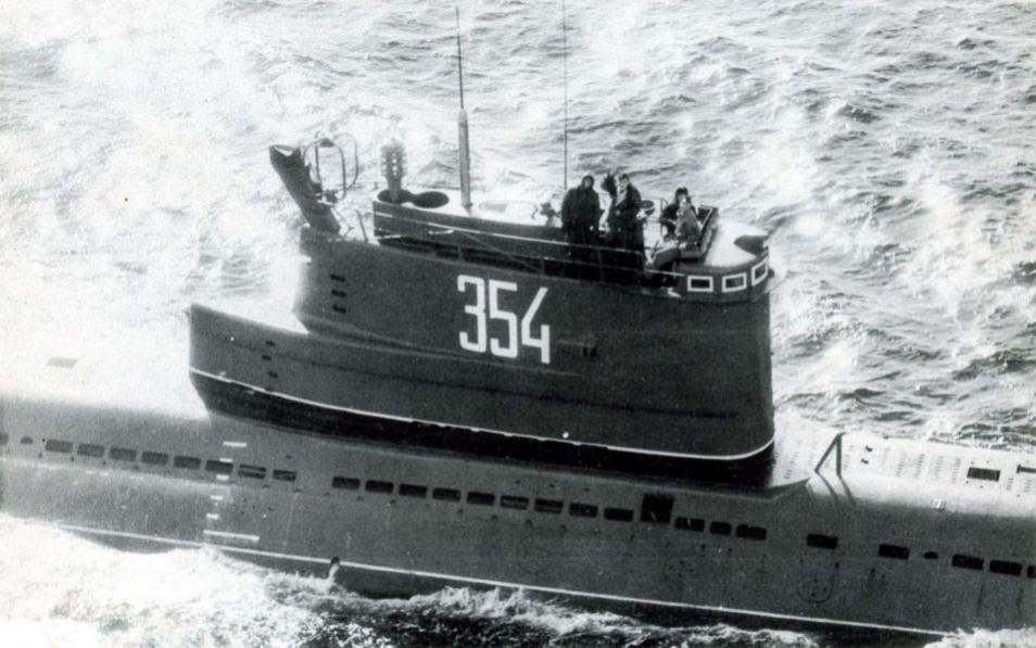 Click image for larger version

Name:	Whiskey sail different.jpg
Views:	1
Size:	83.6 KB
ID:	75956