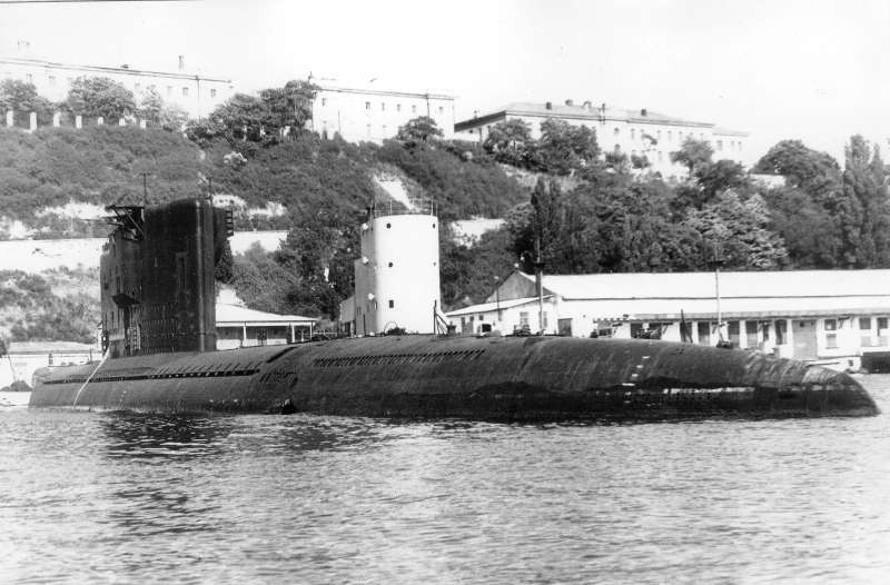 Click image for larger version

Name:	Bs 153 stern.jpg
Views:	1
Size:	57.0 KB
ID:	76039