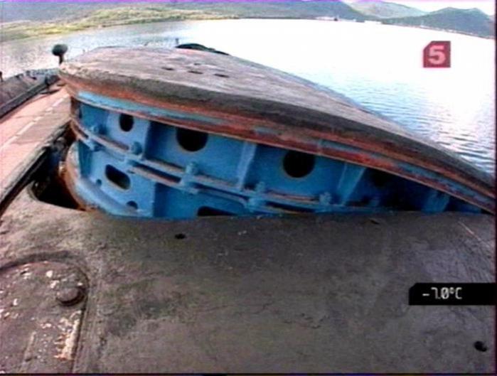 Click image for larger version

Name:	Russian missile hatch.jpg
Views:	1
Size:	49.8 KB
ID:	76075