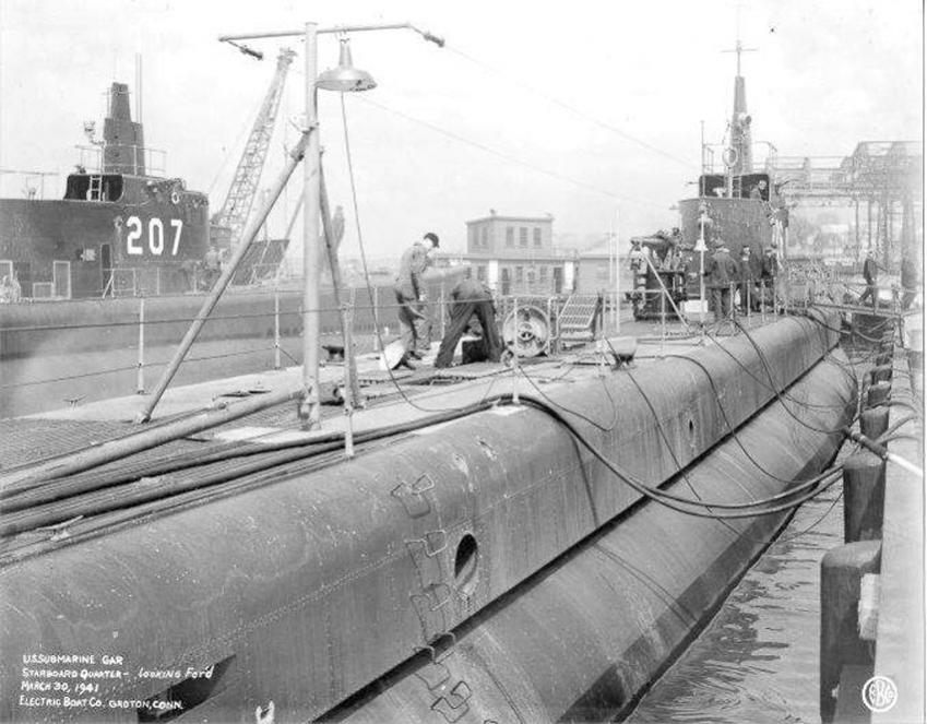 Click image for larger version

Name:	Gar and Grampus 1940.jpg
Views:	1
Size:	84.7 KB
ID:	76093