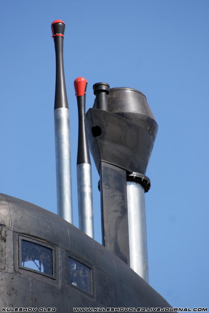 Click image for larger version

Name:	Kilo masts.jpg
Views:	1
Size:	46.4 KB
ID:	81323