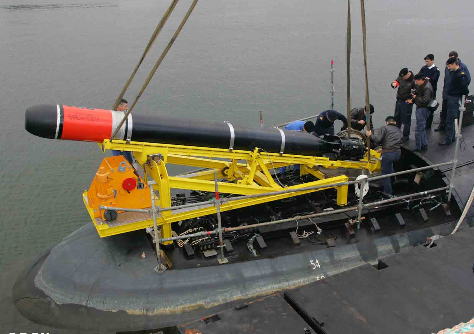 Click image for larger version

Name:	Scorpene torp load.jpg
Views:	1
Size:	61.6 KB
ID:	82366