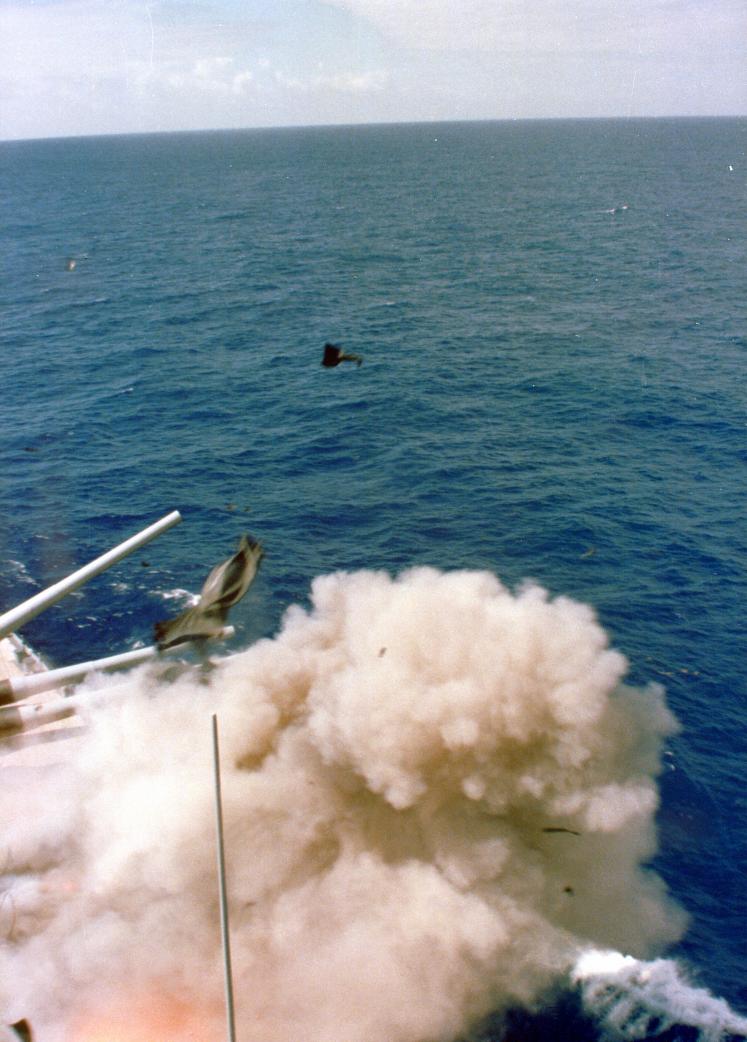 Click image for larger version

Name:	IowaTurretExplosion1.jpg
Views:	1
Size:	95.8 KB
ID:	83394