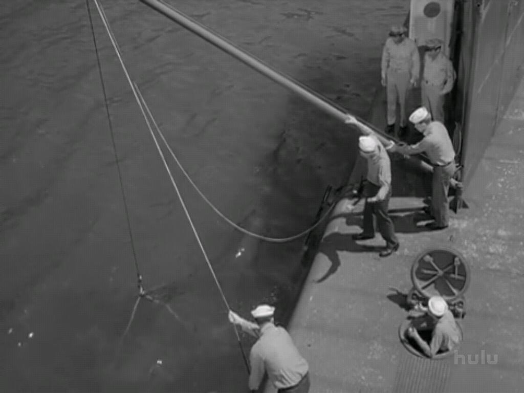 Click image for larger version

Name:	Seaview back of sail.JPG
Views:	1
Size:	53.1 KB
ID:	64903