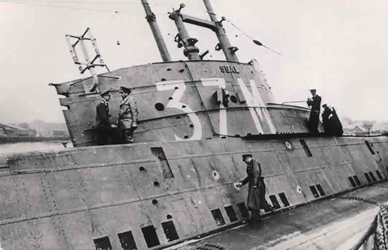 Click image for larger version

Name:	hms-seal.jpg
Views:	1
Size:	24.2 KB
ID:	60950