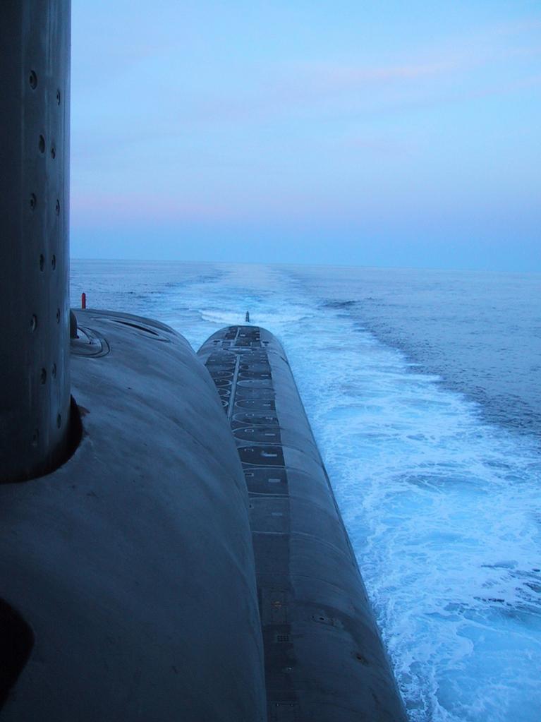 Click image for larger version

Name:	Uss West Virginia looking aft.jpg
Views:	1
Size:	60.9 KB
ID:	64863