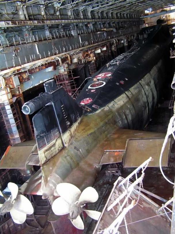 Click image for larger version

Name:	delta props and stern.jpg
Views:	1
Size:	98.1 KB
ID:	65513