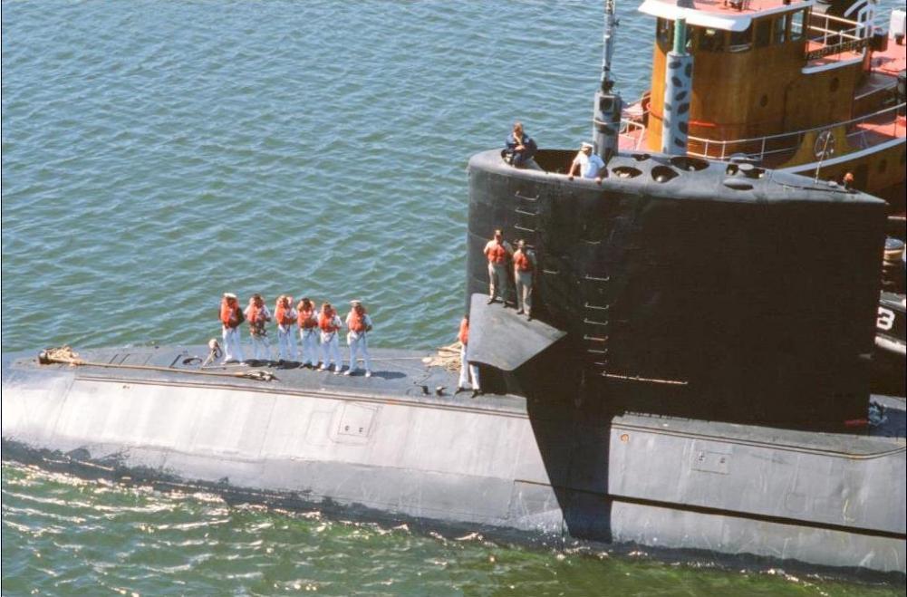 Click image for larger version

Name:	USS Bonefish edit.jpg
Views:	1
Size:	95.0 KB
ID:	66828