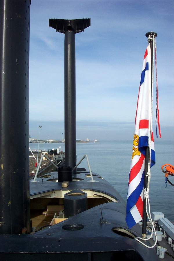 Click image for larger version

Name:	Radar mast Dutch.jpg
Views:	1
Size:	50.4 KB
ID:	67091