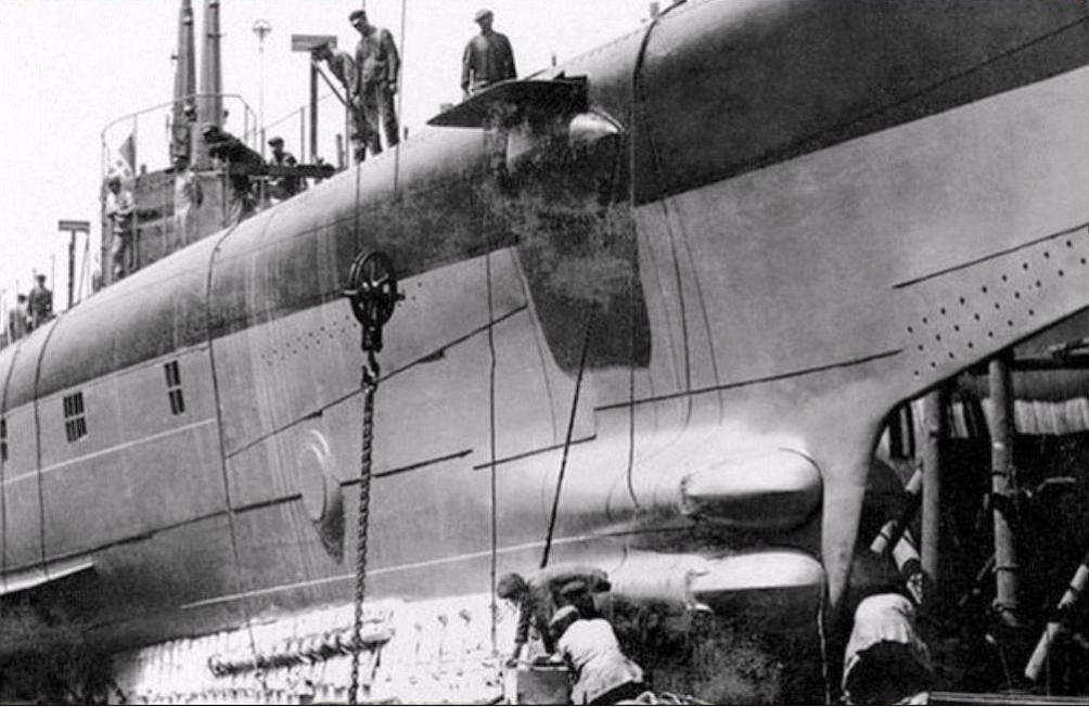 Click image for larger version

Name:	Italian WW2 close.jpg
Views:	1
Size:	87.9 KB
ID:	68625