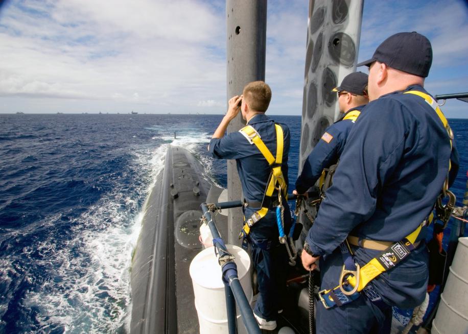 Click image for larger version

Name:	Uss Los Angelos lookouts.jpg
Views:	1
Size:	95.5 KB
ID:	72803