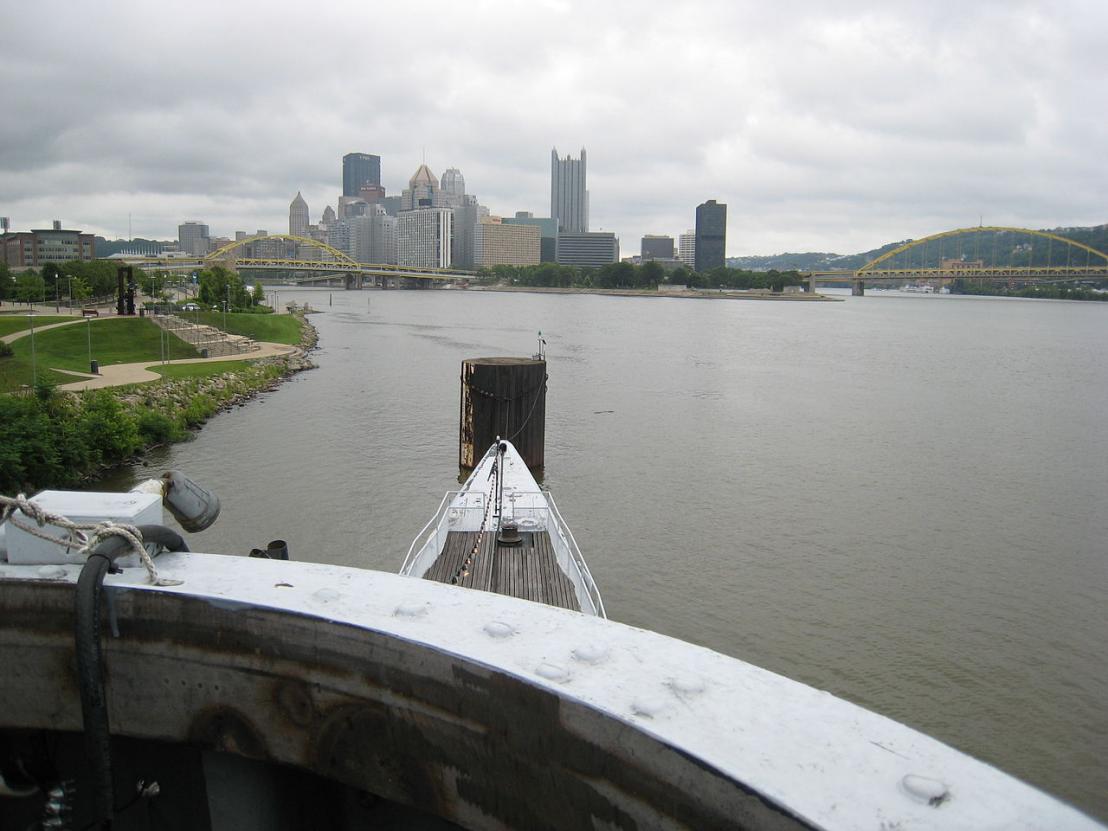 Click image for larger version

Name:	1280px-USS_Requin_sail_view.jpg
Views:	1
Size:	91.5 KB
ID:	73857