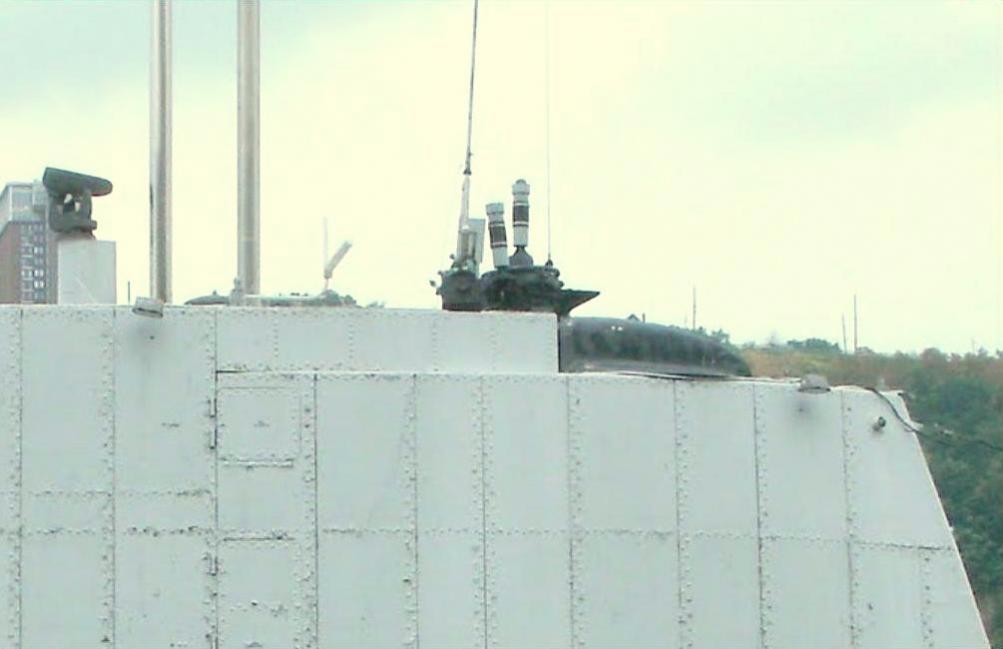 Click image for larger version

Name:	Requin sail back close.jpg
Views:	1
Size:	43.2 KB
ID:	74319