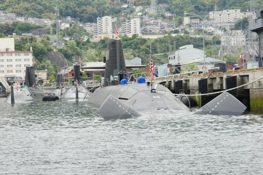 Click image for larger version

Name:	Japanese boats.jpg
Views:	1
Size:	100.1 KB
ID:	76932