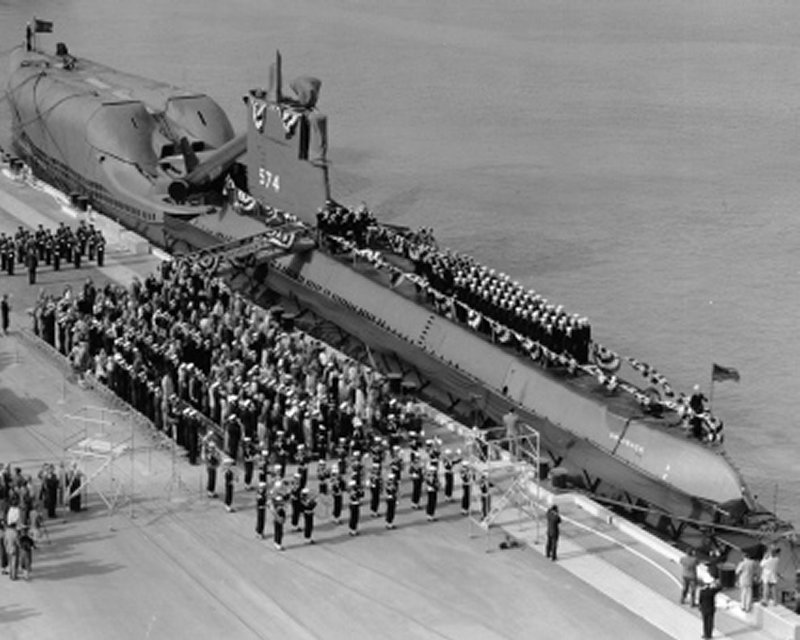 Click image for larger version

Name:	Grayback moored.jpg
Views:	1
Size:	87.3 KB
ID:	83062