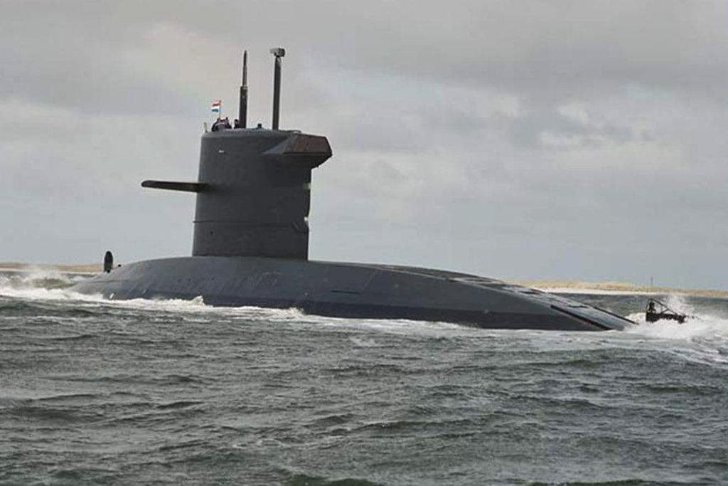 Click image for larger version

Name:	HrMsZeeleeuw-mindef.jpg
Views:	1
Size:	84.2 KB
ID:	83446