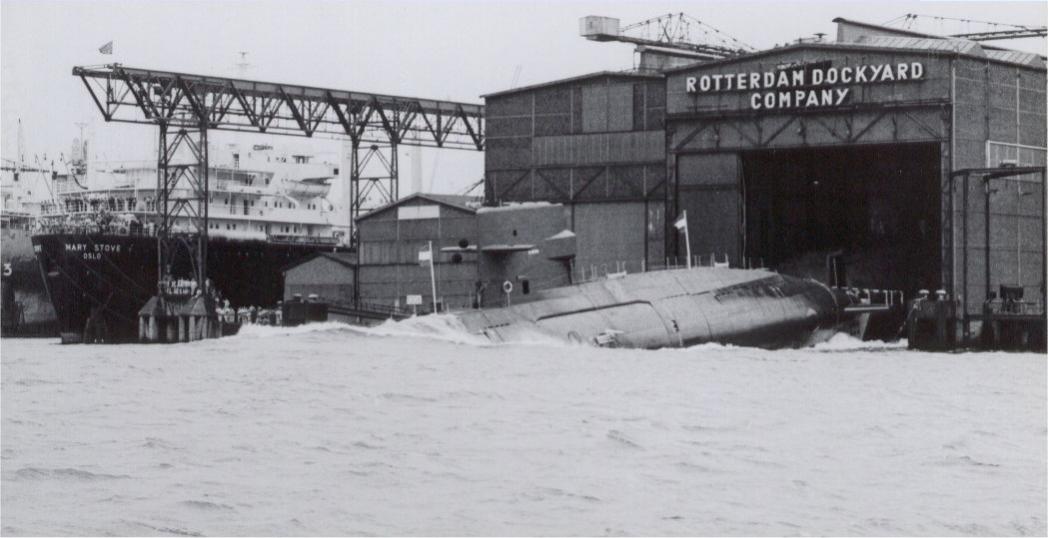 Click image for larger version

Name:	boat_zwaardvis2_launch_rotterdam_2jul1970_4.jpg
Views:	1
Size:	66.9 KB
ID:	83559