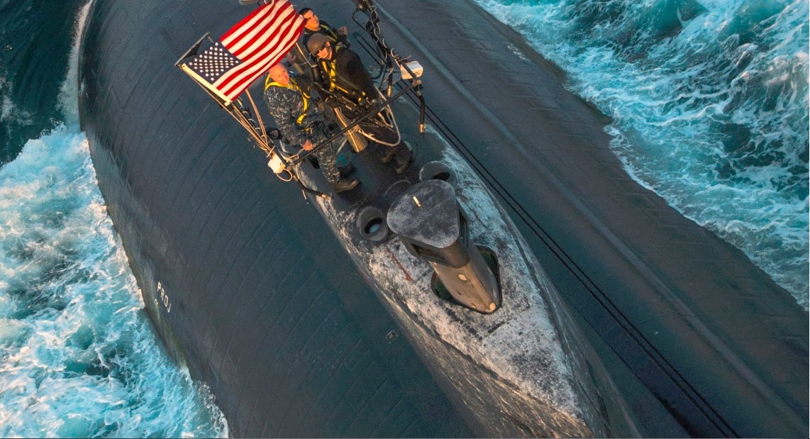 Click image for larger version

Name:	688 sail top-001.jpg
Views:	124
Size:	287.3 KB
ID:	115944