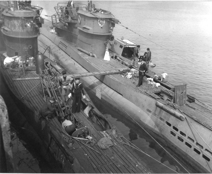 Click image for larger version

Name:	U-249Eriboll620.jpg
Views:	337
Size:	123.7 KB
ID:	116788