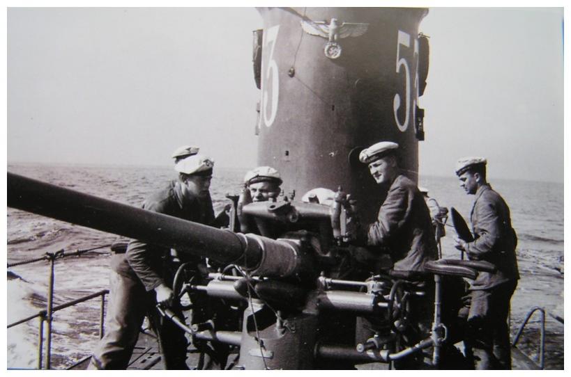Click image for larger version

Name:	u53canonde105mm.jpg
Views:	1
Size:	55.1 KB
ID:	61784