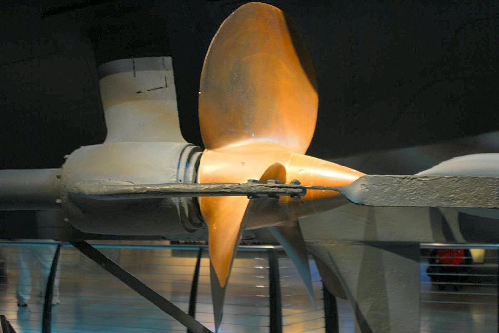 Click image for larger version

Name:	U505 prop.jpg
Views:	1
Size:	63.5 KB
ID:	63810
