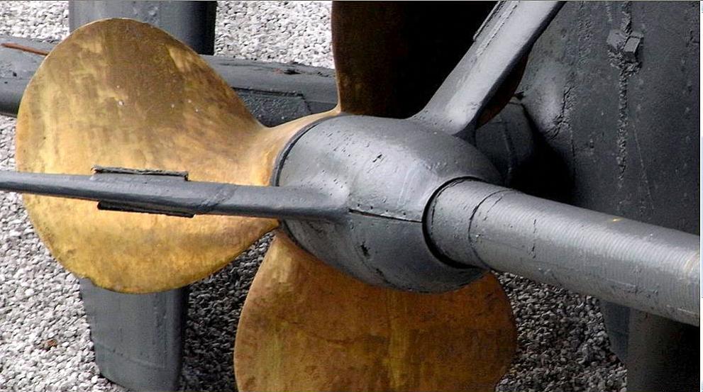 Click image for larger version

Name:	U534 screw.jpg
Views:	1
Size:	97.4 KB
ID:	63815