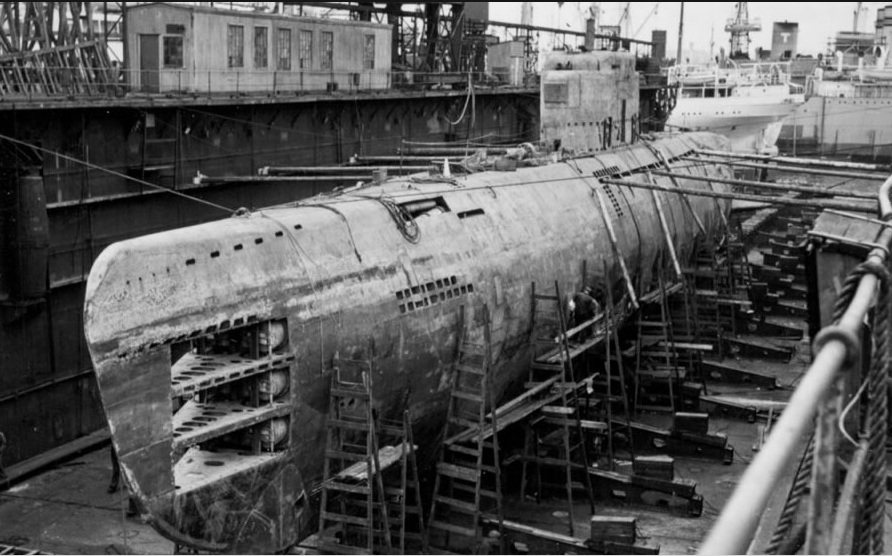 Click image for larger version

Name:	drydock 21.jpg
Views:	78
Size:	176.7 KB
ID:	117627