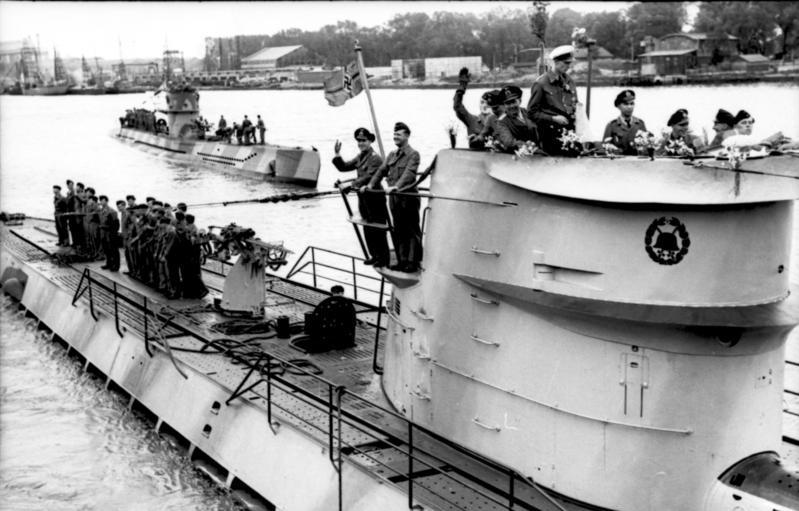 Click image for larger version

Name:	Bundesarchiv_Bild_101II-MW-4260-37,_Lorient,_U-Boote_U-123_und_U-201_auslaufend.jpg
Views:	41
Size:	66.8 KB
ID:	118122