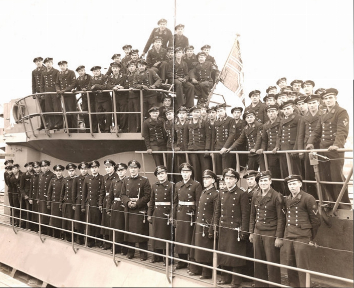 Click image for larger version

Name:	U-873Commissioing.jpg
Views:	63
Size:	279.3 KB
ID:	118913