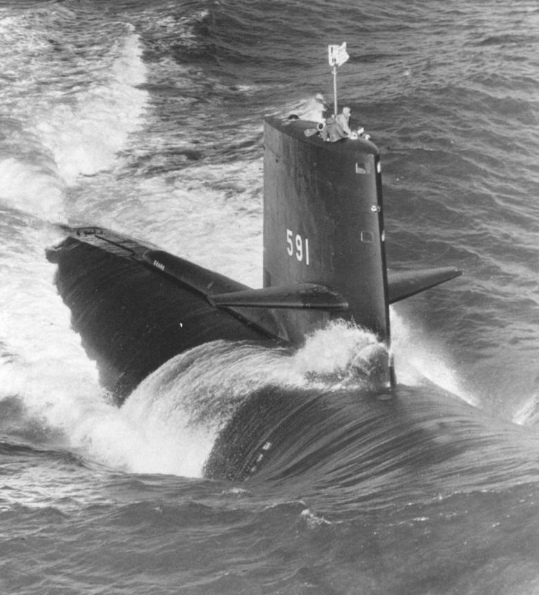 Click image for larger version

Name:	ussshark591a.jpg
Views:	3
Size:	90.5 KB
ID:	93474