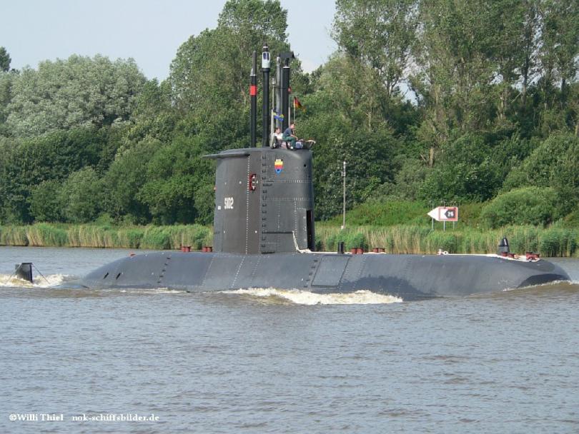Click image for larger version

Name:	S-102 in kiel canal 060712_03.jpg
Views:	1
Size:	97.5 KB
ID:	72838